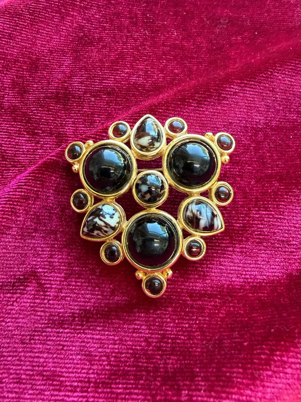 Monet vintage gold